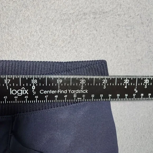 Chico's Zenergy Women 3 US 16 Navy High Rise Cargo Capri Pants - Picture 9 of 9